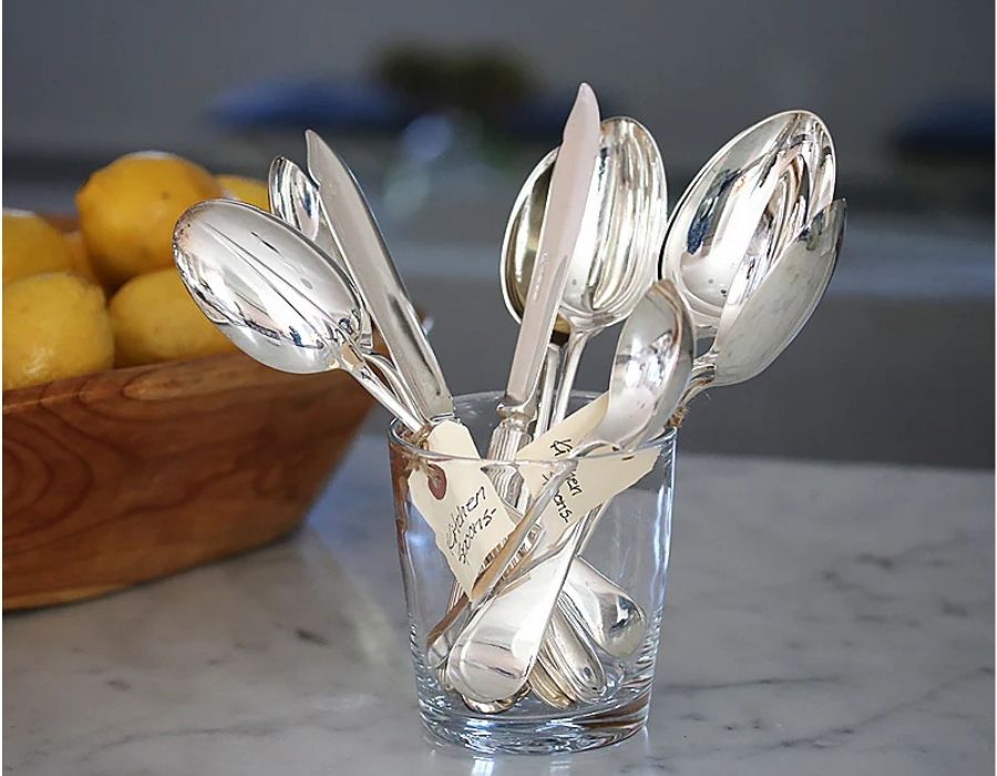 hôtel vintage english kitchen spoons